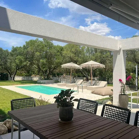Elia Luxury By Eliamare Villa
