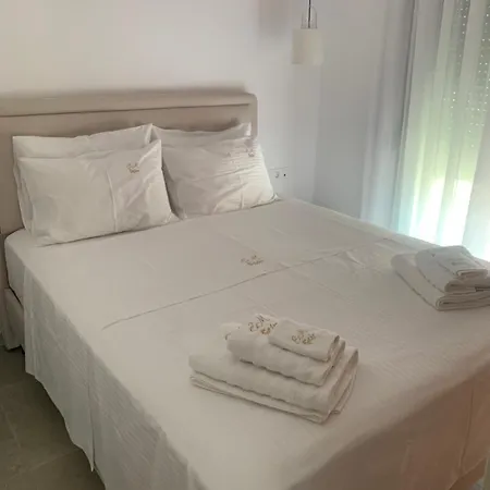 Elia Luxury By Eliamare Villa *